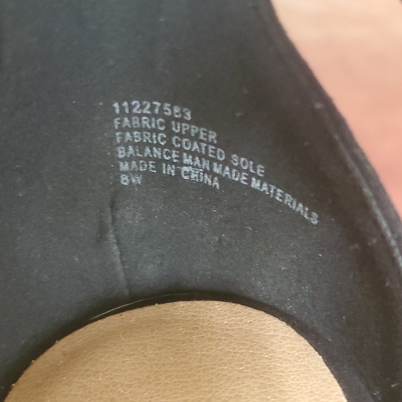 Torrid Black Tapered Heel NWT - Picture 4 of 7